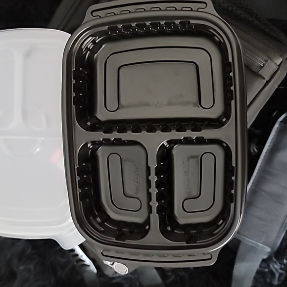 🌸 ISO Black & Pink Fitness Cooler! GREAT GIFT! - Picture 10 of 11